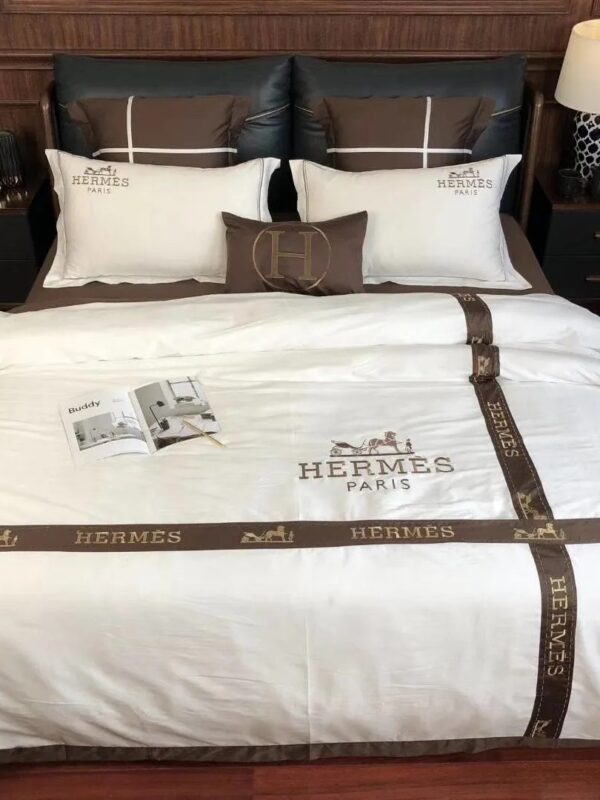 Hermes Limited Luxury Brand Bedding Set Home Decor –  Max010097