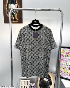 L  Luxury Brand Premium T-Shirt Outfit For Men -max08345