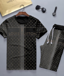 2025 – Set L  Tracksuit T-shirt & Shorts – TU240510106