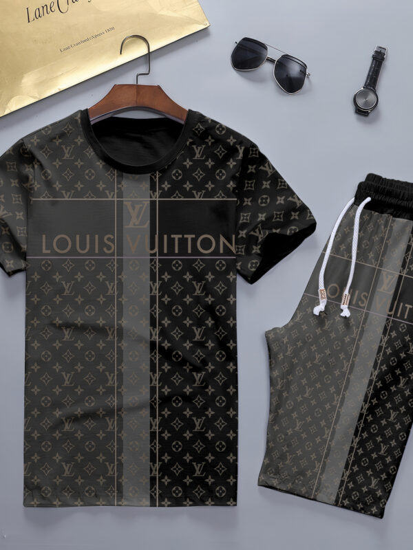 2025 – Set L  Tracksuit T-shirt & Shorts – TU240510106
