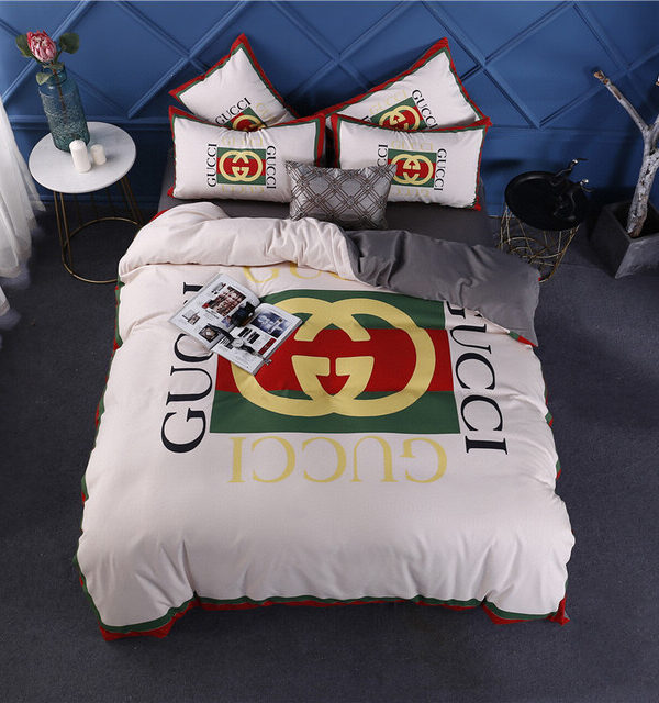 G  Premium Fashion Limited Luxury Brand Bedding Set Home Decor –  Min00389