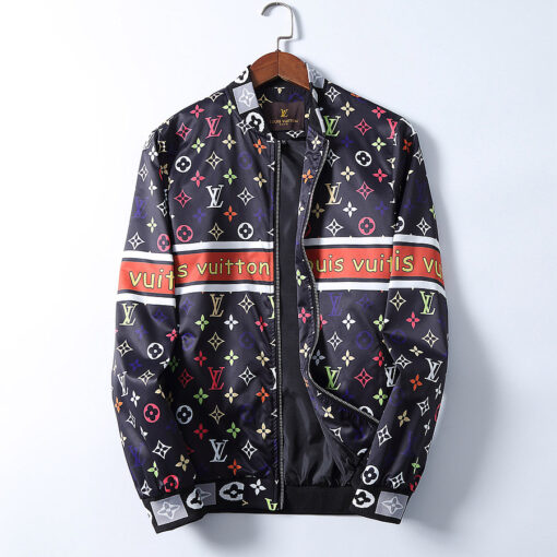 L  Jacket or Bomber Jacket   – Max010596