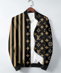 L  Jacket or Bomber Jacket   – Max010627