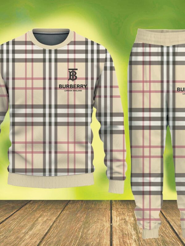 New 2025, B Sweatshirt & Sweatpants Or Sweater & Sweatpants – Max010984