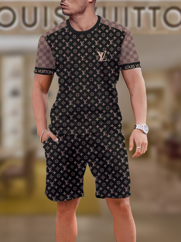 2025 – Set L  Tracksuit T-shirt & Shorts – Max011821
