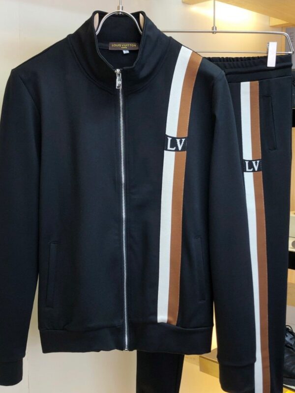 L  Tracksuits For Men –  Max010880