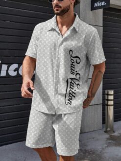 2025 – Tracksuits Luxury Shorts sleeve shirts & Shorts – CHIC060303