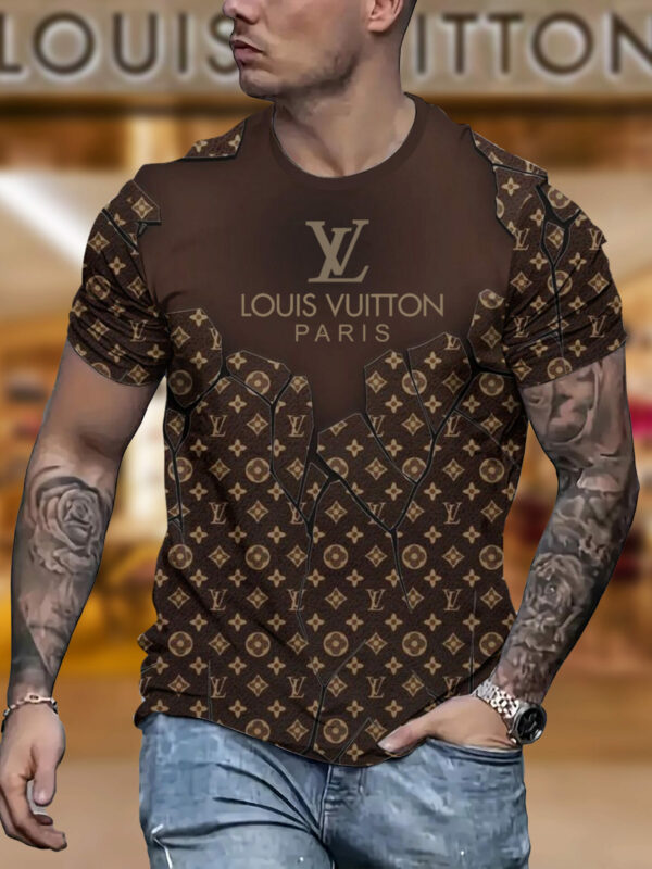 L  Luxury Brand Premium T-Shirt Outfit For Men -Max011437