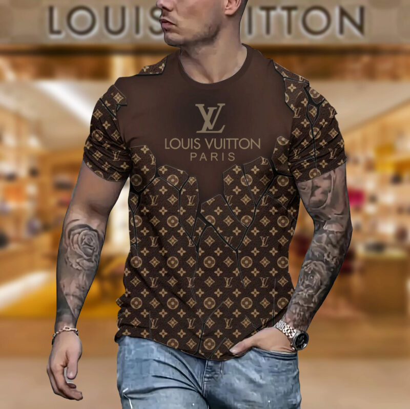 L  Luxury Brand Premium T-Shirt Outfit For Men -Max011437