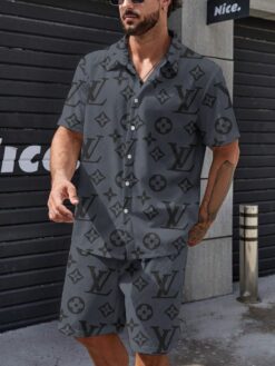 2025 – Tracksuits Luxury Shorts sleeve shirts & Shorts – CHIC060304