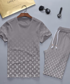 2025 – Set L  Tracksuit T-shirt & Shorts – TU240510108