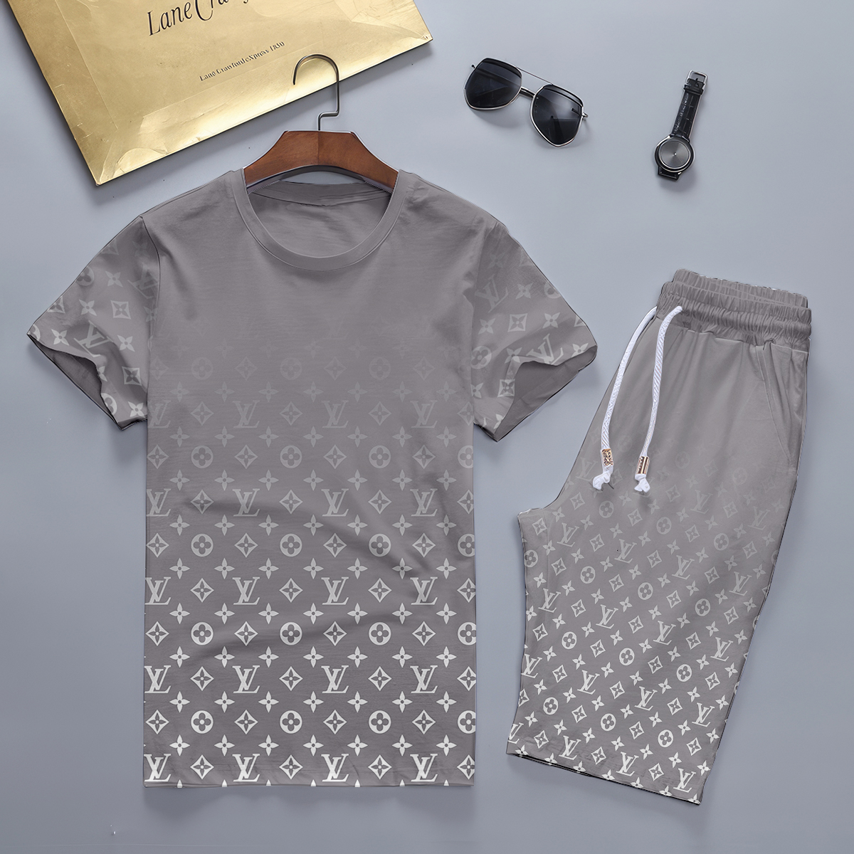 2025 – Set L  Tracksuit T-shirt & Shorts – TU240510108