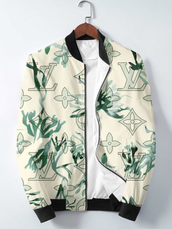 L  Jacket or Bomber Jacket   – Max010578