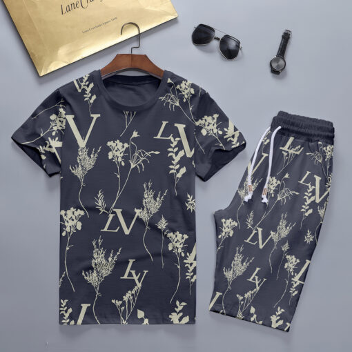 2025 – Set L  Tracksuit T-shirt & Shorts – TU240510122