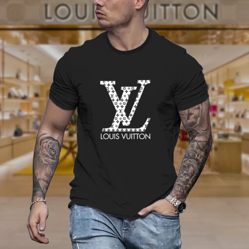 2025 – L  Luxury Brand Premium T-Shirt Outfit For Men -Max011474