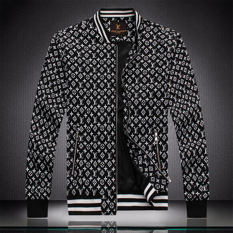 L  Jacket or Bomber Jacket   – Max010585