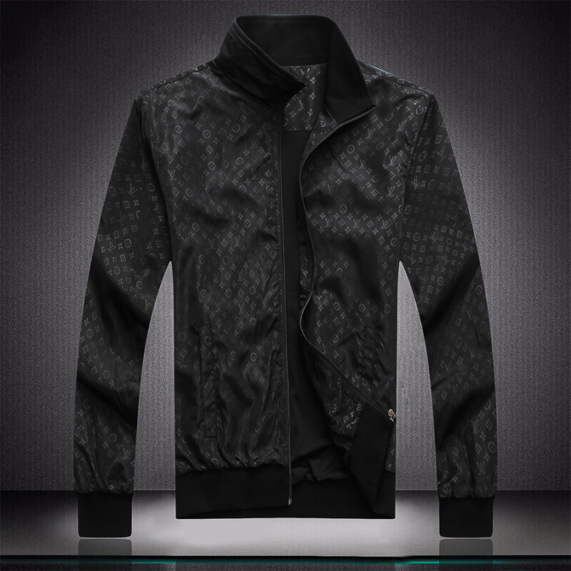 L  Jacket or Bomber Jacket   – Max010587