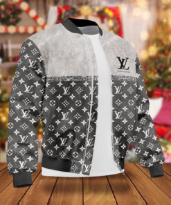 L  Jacket or Bomber Jacket   -Max010957