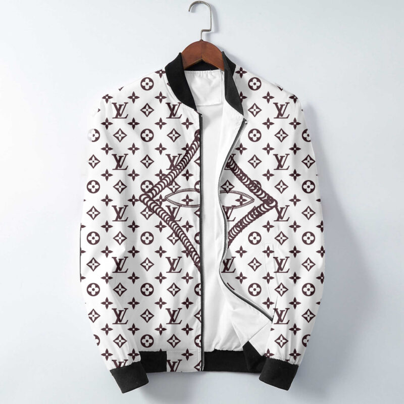 L  Jacket or Bomber Jacket   – Max010571