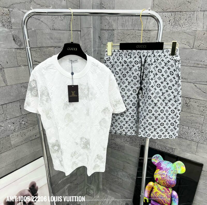 2024 – Set L  Tracksuit T-shirt & Shorts – Max087178