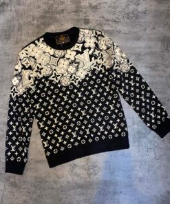 New 2024, 2024-L   Sweater , Sweatshirt  – Max010475