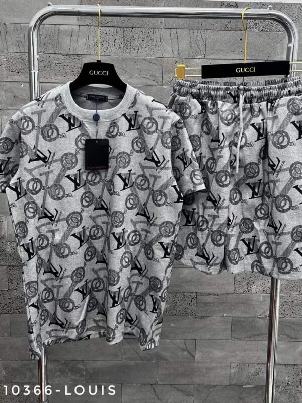 2024 – Set L  Tracksuit T-shirt & Shorts – Max08328