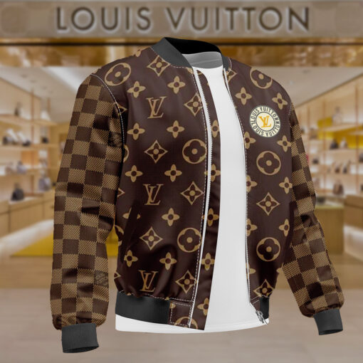 L  Jacket or Bomber Jacket   -Max010964