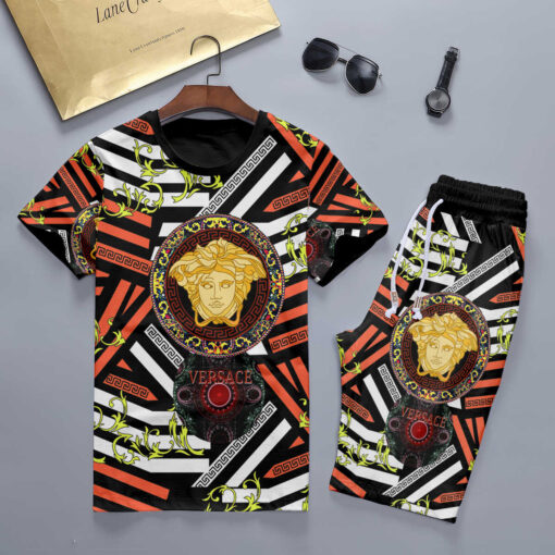 2025 – Set V  Tracksuit T-shirt & Shorts – TU24051118
