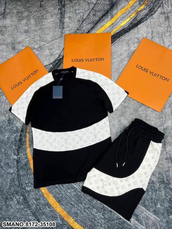 2024 – Set L  Tracksuit T-shirt & Shorts – Max07525