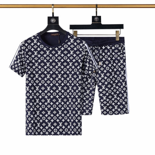 2025 – Set L  Tracksuit T-shirt & Shorts – Max240509147