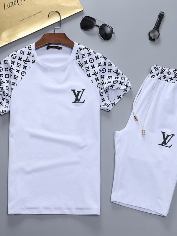 2025 – Set L  Tracksuit T-shirt & Shorts – Max240508128